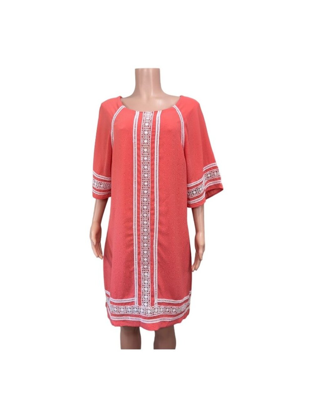 Luxology Coral Embroidered Shift Lined Dress Women SZ 16 Scoop Neck Half Sleeve